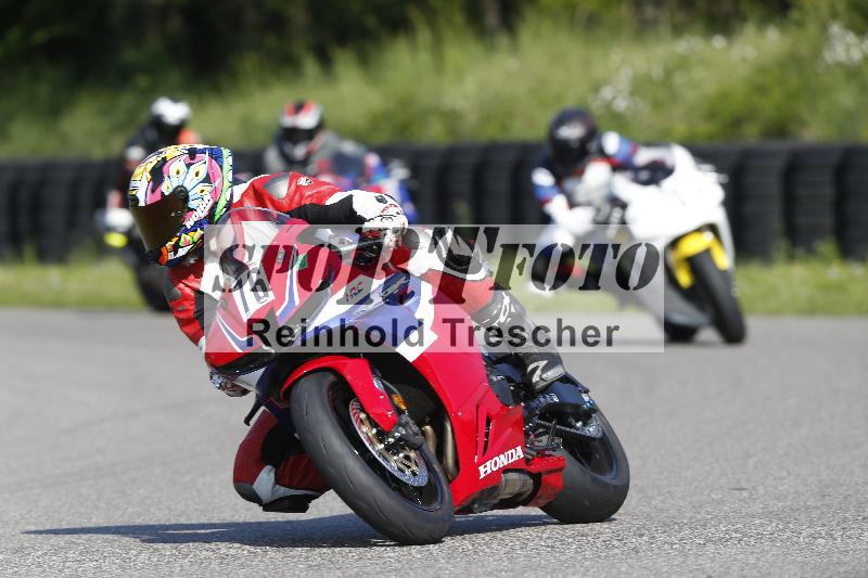 /Archiv-2025/11 29.04.2025 PROMAX ADR/Gruppe gruen/76